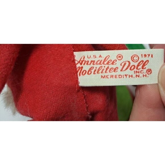 Vintage 1971 Annalee Mobilitee Santa in Front of a Pot Belly Stove - Picture 6 of 9